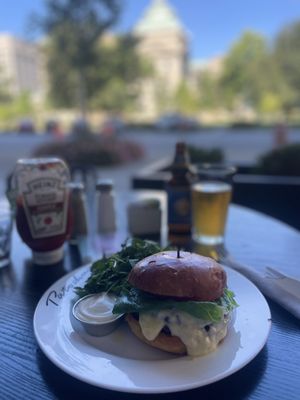 Café Patachou by null