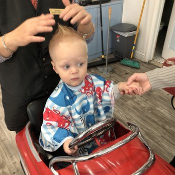 Savvas Barbershop - Barbers Near Me - Flushing, New York Savvas Barbershop - Barbers Near Me - Flushing, New York