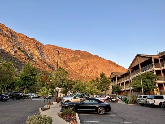 Yosemite View Lodge by null