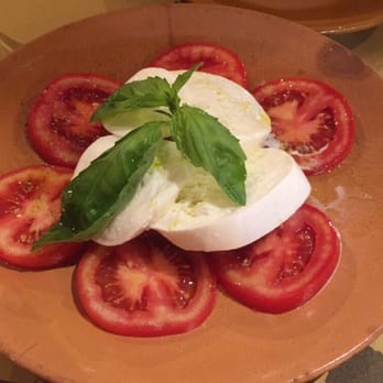Ai Tre Scalini - Caprese salad - Wine Bars Near Me - Rome, RM