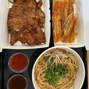 Bafang Dumpling - Combo 8 and kimchi & pork potsticker - Taiwanese Near Me - Cypress, California