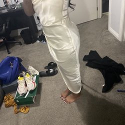 Total Body Spa - Dress zipped