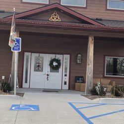 Rich Harvest Vineyard & Winery - Front entrance to a place of fun!