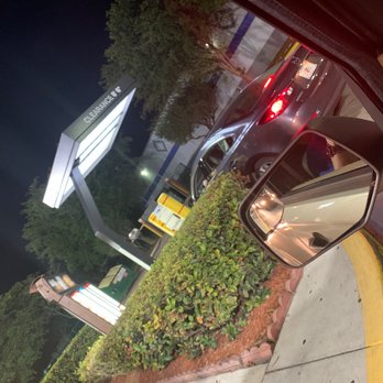 Wendy's - Me growing Grey hairs and wrinkles while waiting - Burgers Near Me - Florida City, Florida Wendy's - Me growing Grey hairs and wrinkles while waiting - Burgers Near Me - Florida City, Florida