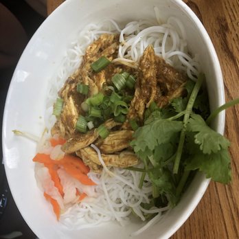 Falansai - Curry Shredded Chicken with Vermicelli - Vietnamese Near Me - Brooklyn, New York