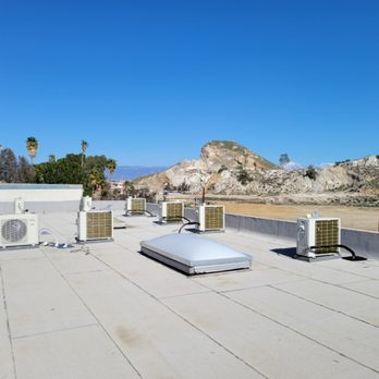 E30 Air - 3 ton mini split systems on top of the roof. Commercial building - Heating & Air Conditioning/HVAC Near Me E30 Air - 3 ton mini split systems on top of the roof. Commercial building - Heating & Air Conditioning/HVAC Near Me