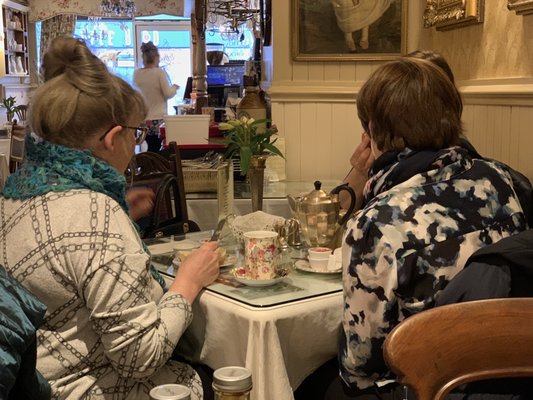 Effies of Perth by null