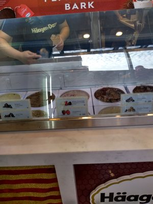 Haagen-Dazs by null