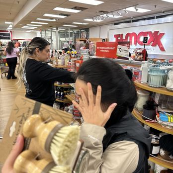 TJ MAXX - Updated January 2025 - 41 Photos & 18 Reviews - 4225 S Cooper