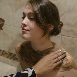 Avie Spa - Avie Spa Oriental treatment with original black soap from the Middle East ! See your dead skin fall of in minutes with our Hammam