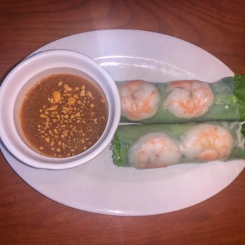 Huong Duong - fresh shrimp salad rolls - Vietnamese Near Me - Seattle, Washington Huong Duong - fresh shrimp salad rolls - Vietnamese Near Me - Seattle, Washington