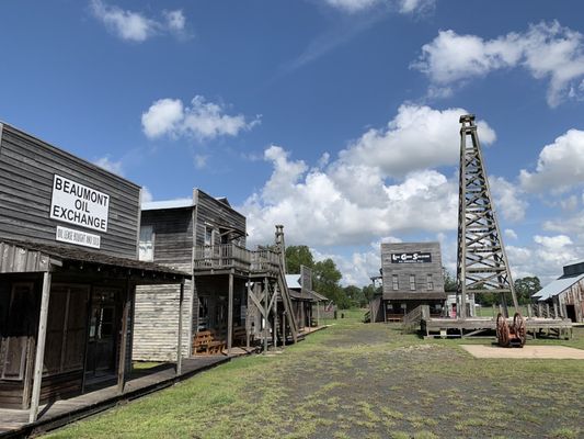 Spindletop Gladys-City Boomtown Museum by null