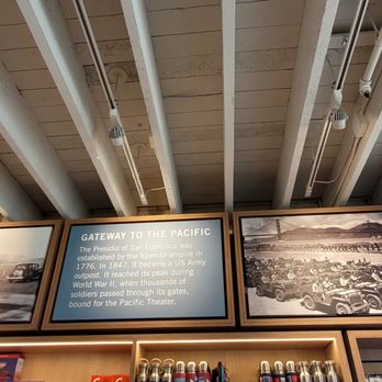 Warming Hut Park Store - Inside - Coffee & Tea Near Me - San Francisco, California