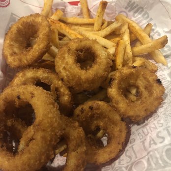 Fuddruckers - Burgers Near Me - Concord, California Fuddruckers - Burgers Near Me - Concord, California