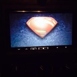 Custom sounds, Alpine ILX 007 with customized home screen in action