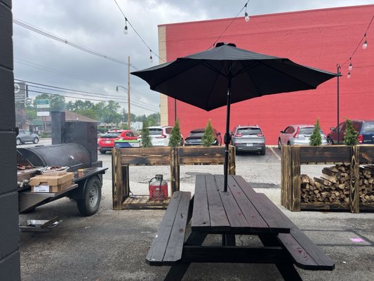 Ray Ray's Hog Pit Clintonville by null