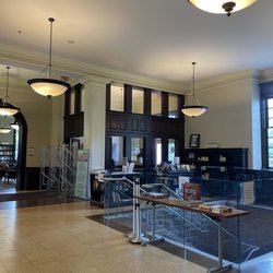 Georgetown Public Library - Lobby