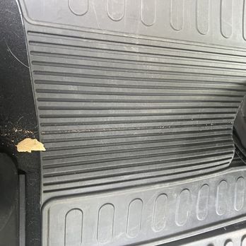 Cruz Car Wash - Laying seats flat, whole line of dirt and leaf - Car Wash Near Me - Soquel, California Cruz Car Wash - Laying seats flat, whole line of dirt and leaf - Car Wash Near Me - Soquel, California