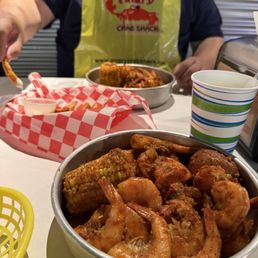 Great customer service and great Food .  We had a great time.