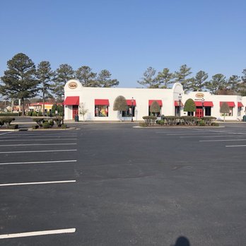 La Promenade Distinctive Shoppes - Shopping Centers Near Me - Virginia Beach, Virginia La Promenade Distinctive Shoppes - Shopping Centers Near Me - Virginia Beach, Virginia