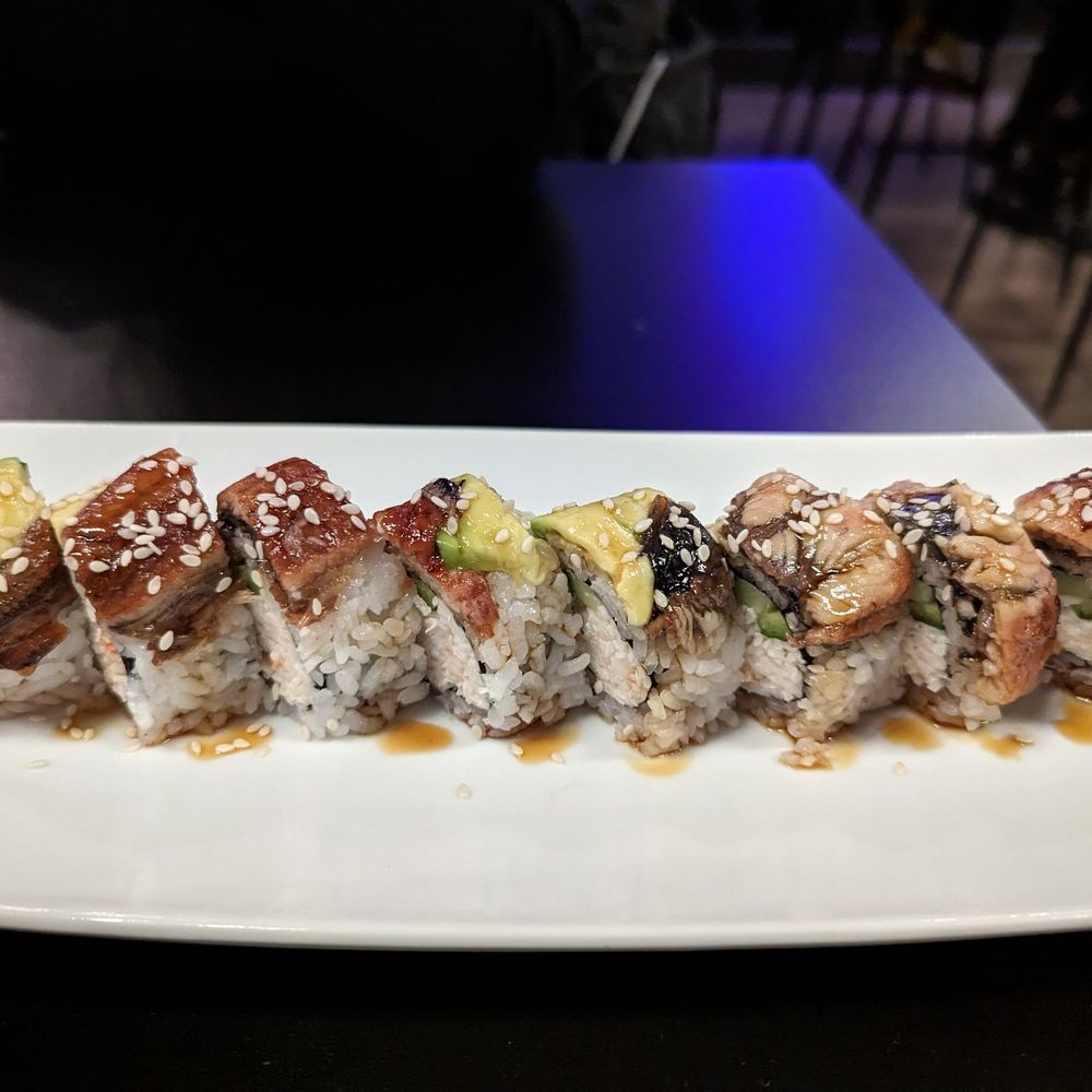 Mint Tapas and Sushi 3 - Holladay - Sushi Bars Near Me - Holladay, Utah