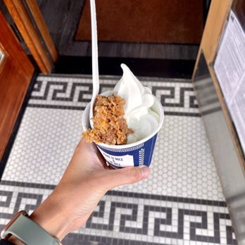 Souvla - Baklava Crumbles and Honey Syrup Frozen Yogurt - Greek Near Me - San Francisco, California