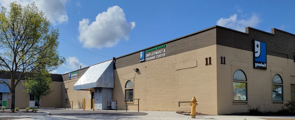 Southern Oregon Goodwill Job Connection - social services organization in Medford, OR