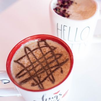Mrs Coco - Tuxedo Mocha & Rose Latte - Cafes Near Me - Henderson, Nevada