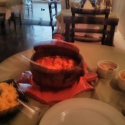 Restaurante Toca de Jurerê - Clay pot stew of shrimp, squid, and octopus in a tomato butter base. Delicioso!