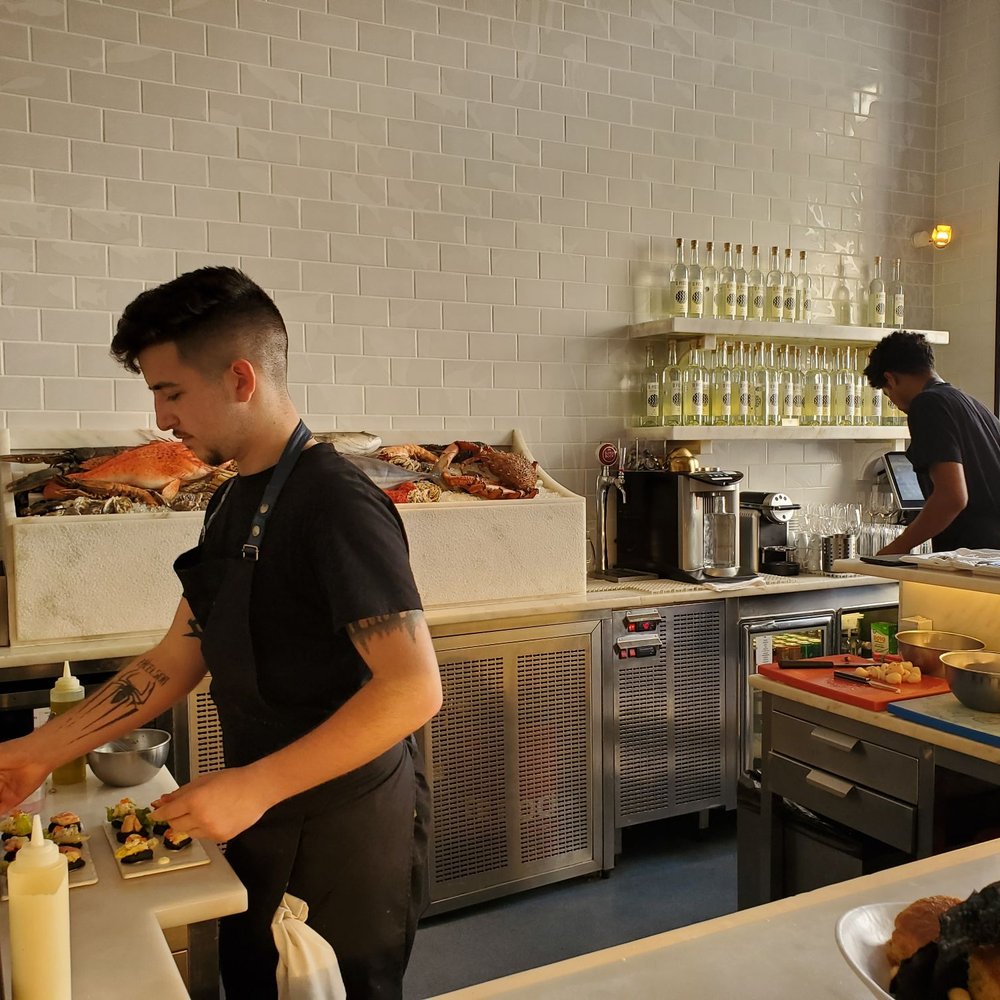 A Cevicheria - Gastropubs Near Me - Lisbon, 11