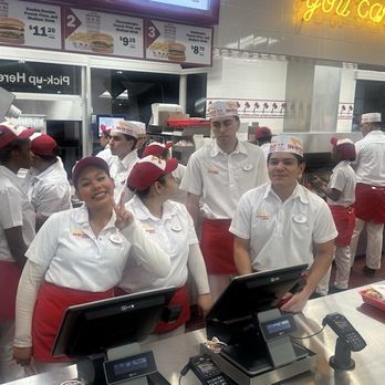 In-N-Out Burger - Burgers Near Me - Lake Elsinore, California In-N-Out Burger - Burgers Near Me - Lake Elsinore, California