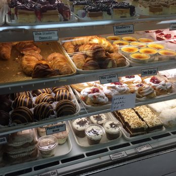 Bova's Bakery - Bova's Bakery Heaven - Bakeries Near Me - Boston, Massachusetts