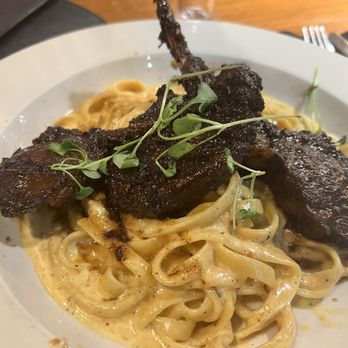 Papi Cuisine - Honey Lemon Jerk Lamb Pasta Alfredo - Latin American Near Me - Baltimore, Maryland Papi Cuisine - Honey Lemon Jerk Lamb Pasta Alfredo - Latin American Near Me - Baltimore, Maryland