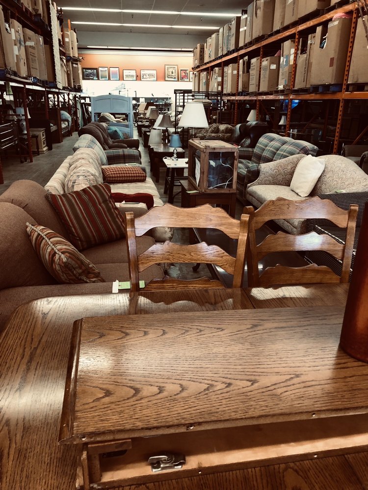 HIGGINS SOUTH Updated June 2024 13 Photos 2268 S Market, Brenham