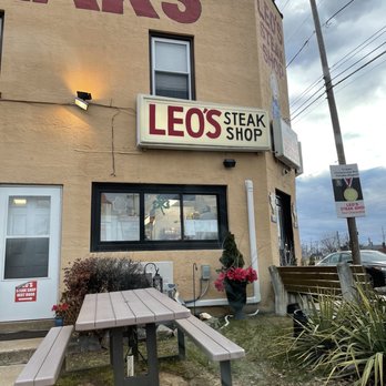 Leo's Steak Shop - Sandwiches Near Me - Folcroft, Pennsylvania