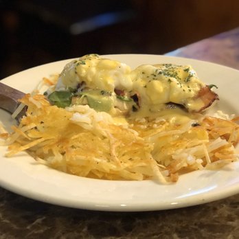 Mountain Top Cafe - Eggs Benedict - American Near Me - Phelan, California Mountain Top Cafe - Eggs Benedict - American Near Me - Phelan, California