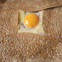Voici Creperie and Wine Bar