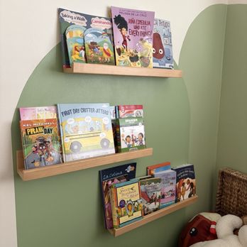 Wood Lab 909 - Custom book shelves - Carpenters Near Me Wood Lab 909 - Custom book shelves - Carpenters Near Me