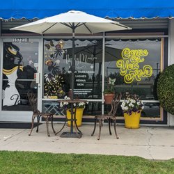 Beauty Mantra Browz - Redecorated outside at new location