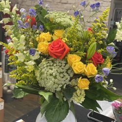 Noor Florist - Birthday arrangement
