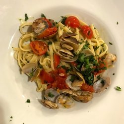Da Corrado - The best linguine alla vongole you will find!