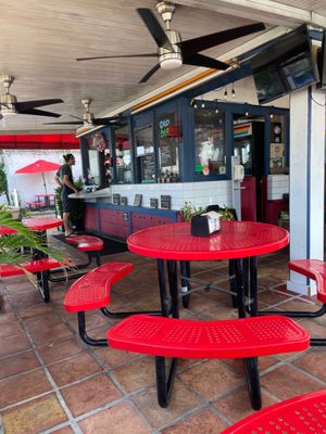 Dixie Pig Bar-B-Q by null