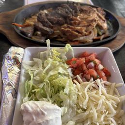 STEAK & CHICKEN FAJITA (3P) STEAK & CHICKEN FAJITA (3P)