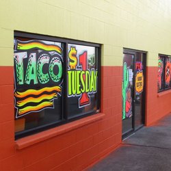 Tacos El Cabron - Exterior (Truck is right in front of it)...