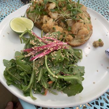 Bar Peached - Tom scramble - Cocktail Bars Near Me - Austin, Texas