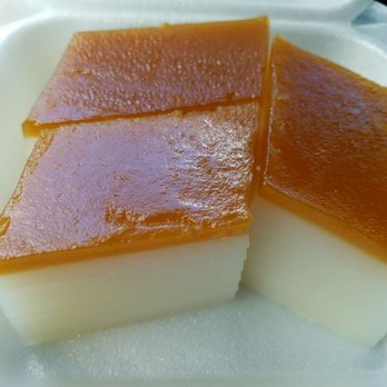 Aloha Manapua - I was gonna buy 2 layered rice cakes, when the friendly lady told me (3) layered rice cakes for $5.00 bucks. Well played my friend......... - Dim Sum Near Me - Honolulu, Hawaii