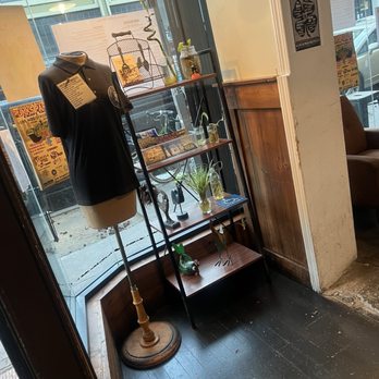 Aburaya - Inside - Izakaya Near Me - Oakland, California
