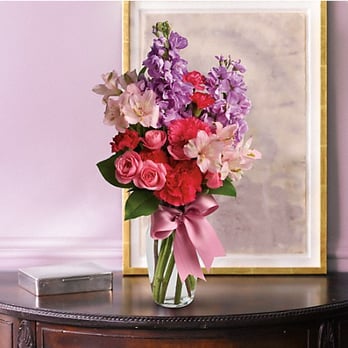 Isla's Floral Boutique & Event Planning - Florists Near Me - Lancaster, California Isla's Floral Boutique & Event Planning - Florists Near Me - Lancaster, California