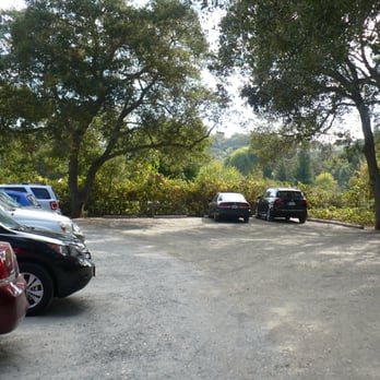 Fremont Older Open Space Preserve - Parking lot accommodates around 20 cars - Parks Near Me - Saratoga, California Fremont Older Open Space Preserve - Parking lot accommodates around 20 cars - Parks Near Me - Saratoga, California