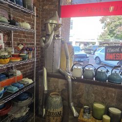 D'Olivo - Tin man watching over security